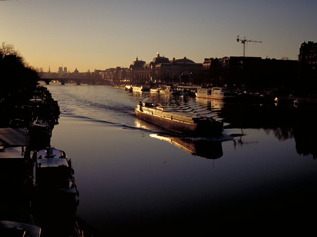 12-1 The Seine, Paris, France, March 1998/ Leica Minilux 40mm Kodak EB-2