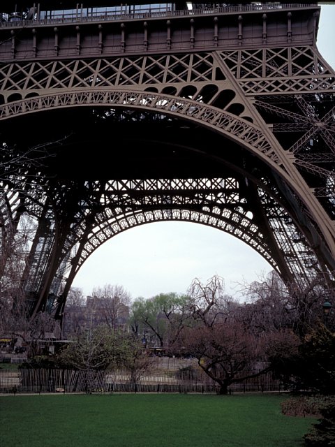 12-6 Eiffel Tower, Paris, France, March 1998/ Leica Minilux 40mm Kodak EB-2