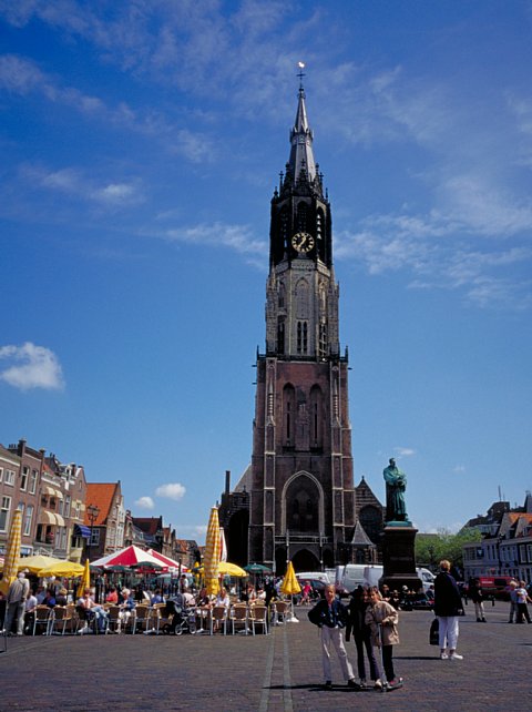 14-3 The New Church, Delft, the Netherlands, May 2001/ Bessa R 25mm Kodak EBX