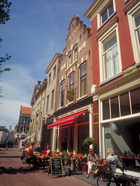 14-6 Markt, Delft, the Netherlands, May 2001/ Bessa R 25mm Kodak EBX
