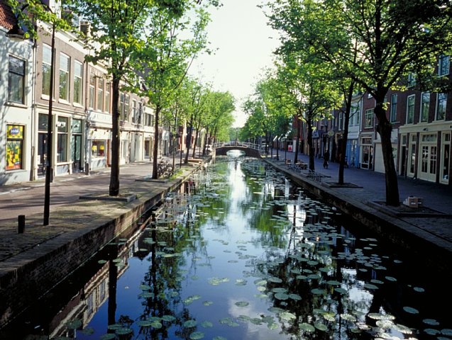 14-12 Delft, the Netherlands, May 2001/ Bessa R 25mm Kodak EBX