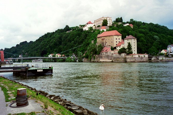 35-8 Passau, Germany June 1996/ Niokon Teletouch 35 - 65 mm KDK G100-5